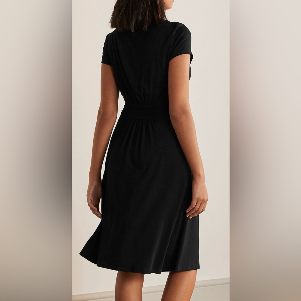 Boden Amelie Jersey Dress in Black 18L - Picture 2 of 7